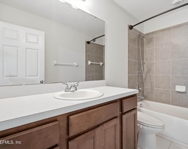 9847 Sailor Drive - Photo Thumbnail 22