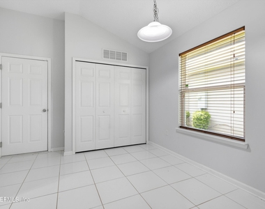 9847 Sailor Drive - Photo Thumbnail 16