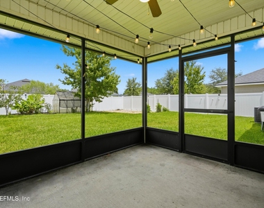 9847 Sailor Drive - Photo Thumbnail 5