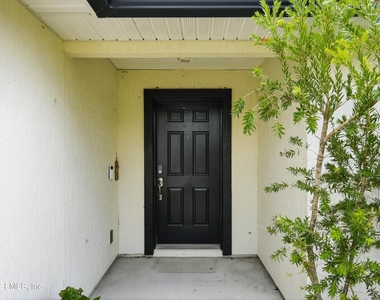 9847 Sailor Drive - Photo Thumbnail 8