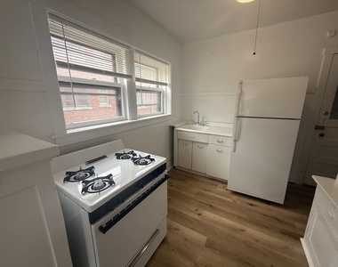 104 Lincoln Avenue - Photo Thumbnail 8