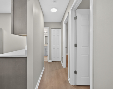 718 Rodenburg Road - Photo Thumbnail 15