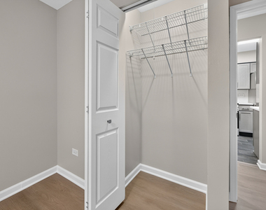 718 Rodenburg Road - Photo Thumbnail 21