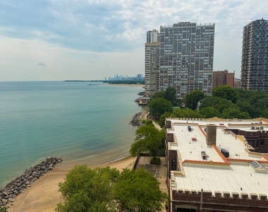 6301 N Sheridan Road - Photo Thumbnail 2