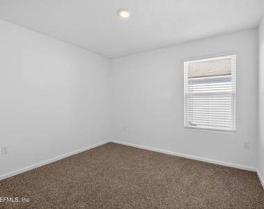163 Silver Birch Street - Photo Thumbnail 12