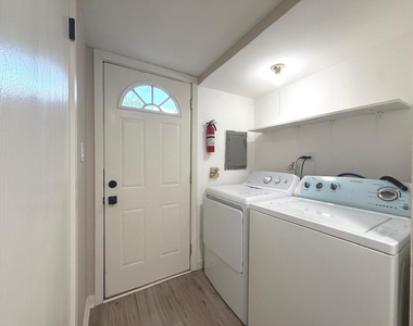 750 Roosevelt Road - Photo Thumbnail 11
