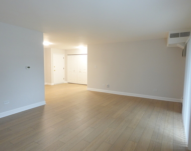 1206 E Fairview Street - Photo Thumbnail 7