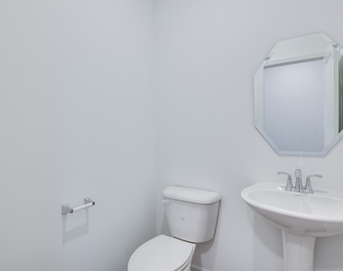 235 Cooney Way - Photo Thumbnail 7