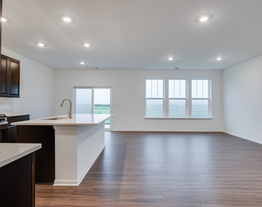 235 Cooney Way - Photo Thumbnail 4