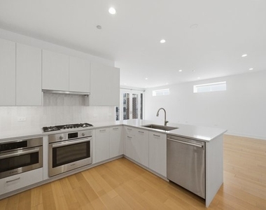434 W Melrose Street - Photo Thumbnail 7
