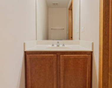 5568 Cambridge Way - Photo Thumbnail 21