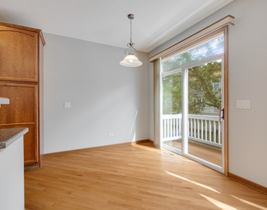 5568 Cambridge Way - Photo Thumbnail 7