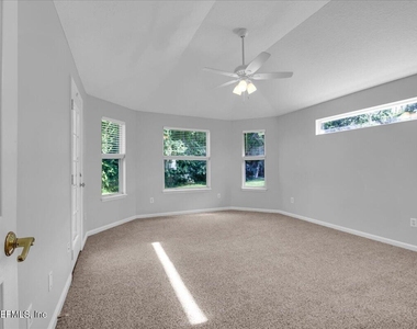 1600 Rustling Drive - Photo Thumbnail 9