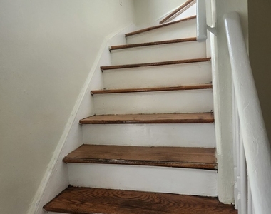 2510 E 96th Street - Photo Thumbnail 7