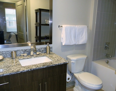 680 E Algonquin Road - Photo Thumbnail 6