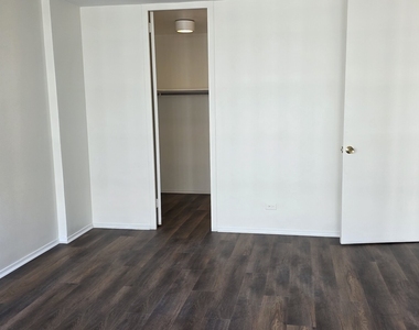 1450 E 55th Place - Photo Thumbnail 6