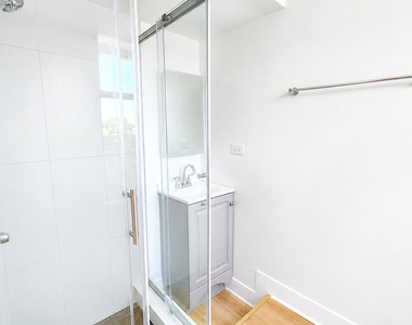1854 S Ashland Avenue - Photo Thumbnail 4