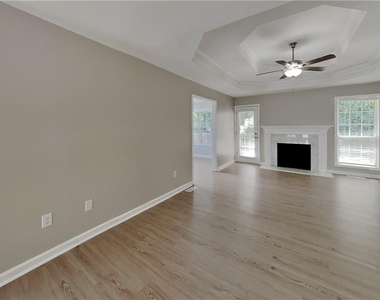 1400 Stampmill Way - Photo Thumbnail 1