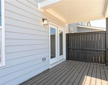 517 Hardy Drive - Photo Thumbnail 26