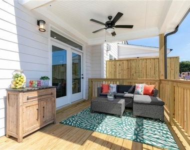 517 Hardy Drive - Photo Thumbnail 27