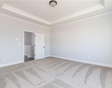 517 Hardy Drive - Photo Thumbnail 17