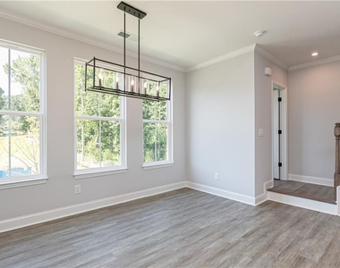 517 Hardy Drive - Photo Thumbnail 11