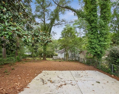 1649 Beecher Street Sw - Photo Thumbnail 22