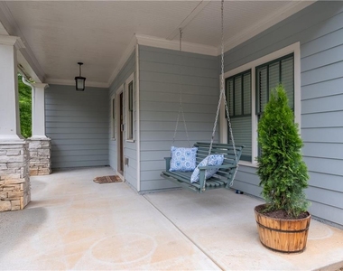 2681 Oak Leaf Place Se - Photo Thumbnail 13
