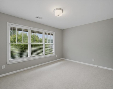 2681 Oak Leaf Place Se - Photo Thumbnail 29