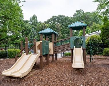 2681 Oak Leaf Place Se - Photo Thumbnail 9