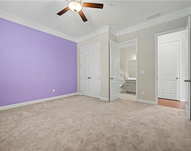 165 Mansfield Drive - Photo Thumbnail 20