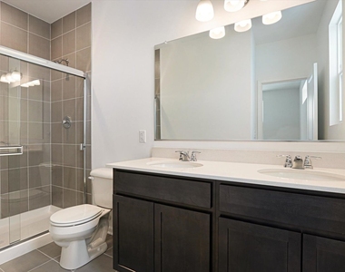 181 Kingsport Drive - Photo Thumbnail 13