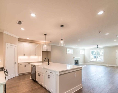 2462 Adair Ridge Court - Photo Thumbnail 6