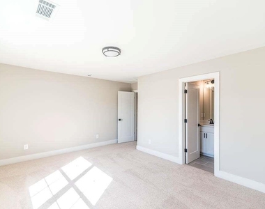 2462 Adair Ridge Court - Photo Thumbnail 14