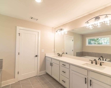 2462 Adair Ridge Court - Photo Thumbnail 12