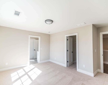 2462 Adair Ridge Court - Photo Thumbnail 16
