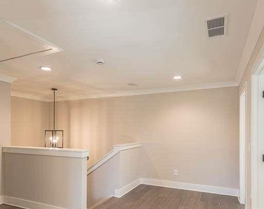 2462 Adair Ridge Court - Photo Thumbnail 7