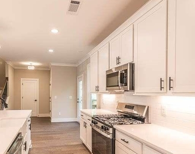 2462 Adair Ridge Court - Photo Thumbnail 5