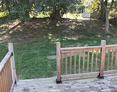 6125 Cedar Wood Drive - Photo Thumbnail 11