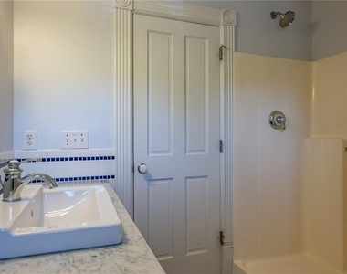 765 Woodland Avenue Se - Photo Thumbnail 36