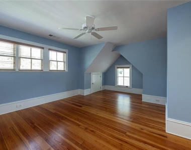 765 Woodland Avenue Se - Photo Thumbnail 31