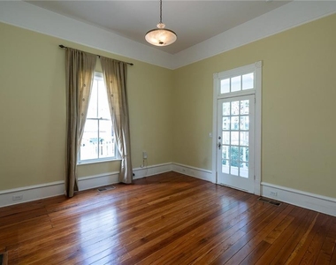 765 Woodland Avenue Se - Photo Thumbnail 8