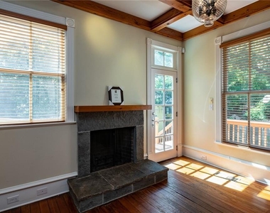 765 Woodland Avenue Se - Photo Thumbnail 13