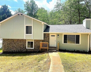 3205 Brownlee Way - Photo Thumbnail 1