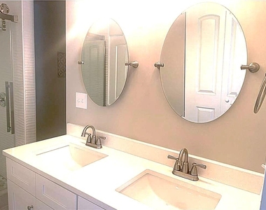 3205 Brownlee Way - Photo Thumbnail 12