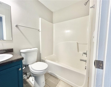 736 Wheel House Lane - Photo Thumbnail 11
