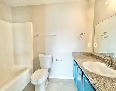 736 Wheel House Lane - Photo Thumbnail 9