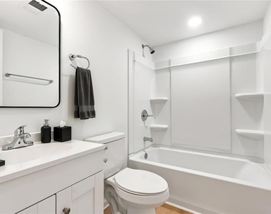 5095 Roswell Road - Photo Thumbnail 31
