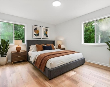 5095 Roswell Road - Photo Thumbnail 27