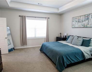 5329 Fox Hill Lane - Photo Thumbnail 14